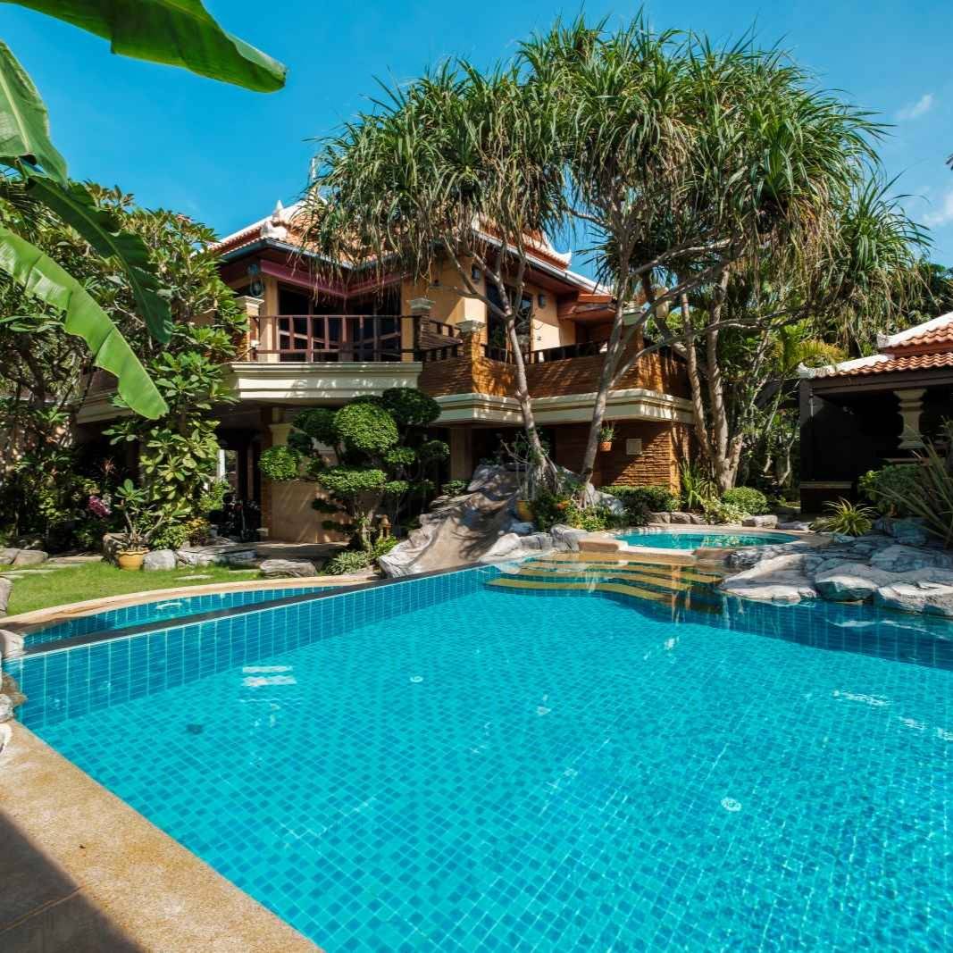 Luxusní dům se soukromým bazénem v Thajsku